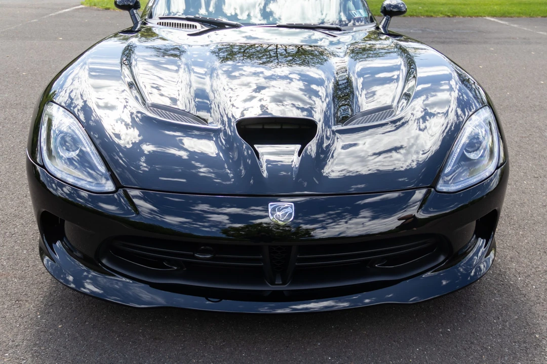 2015 Dodge Viper 5th Gen - Image 11 of 31