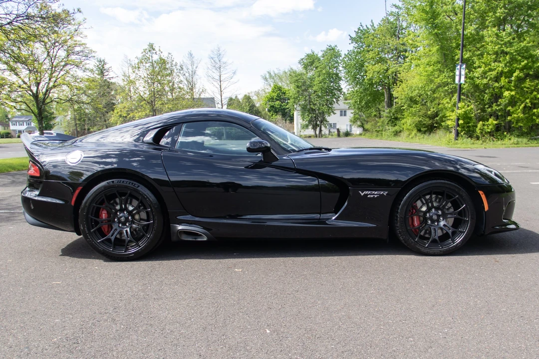 2015 Dodge Viper 5th Gen - Image 4 of 31