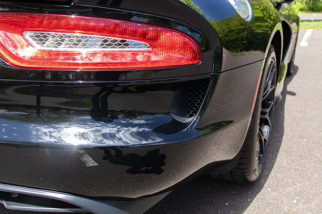 2015 Dodge Viper 5th Gen - Image 25 of 31