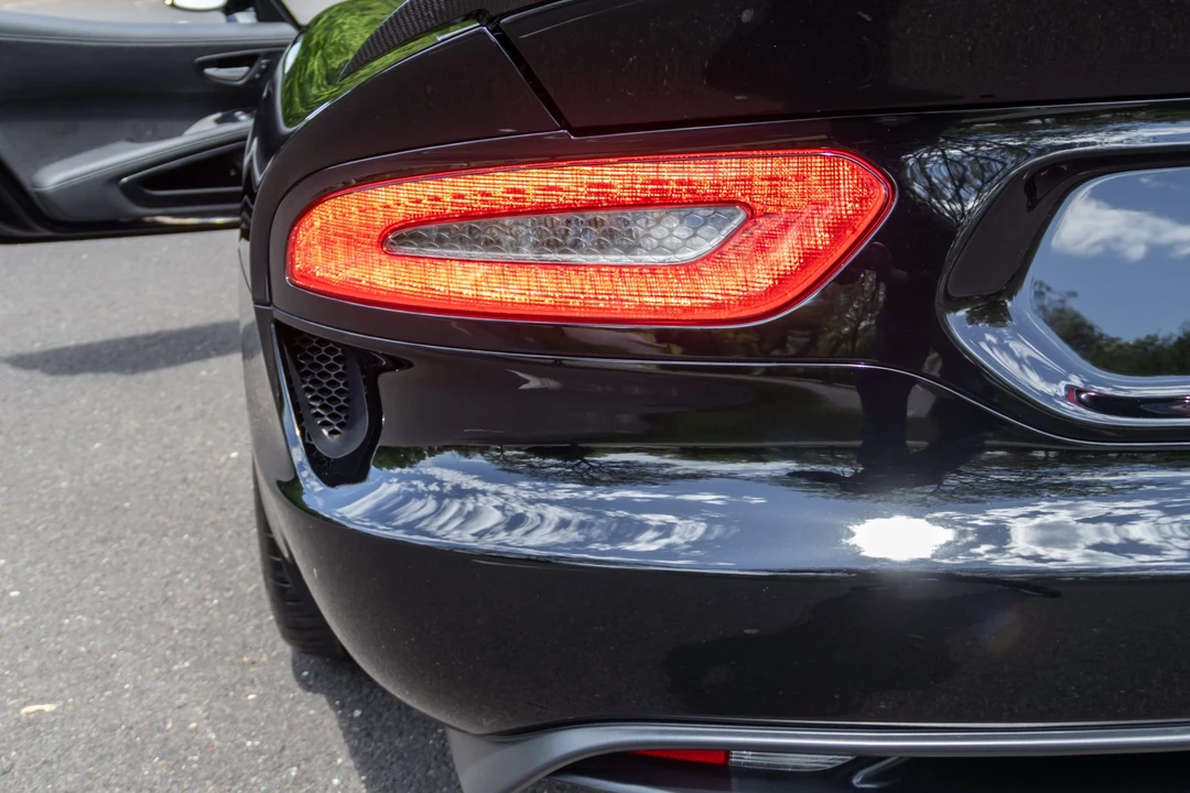 2015 Dodge Viper 5th Gen - Image 20 of 31