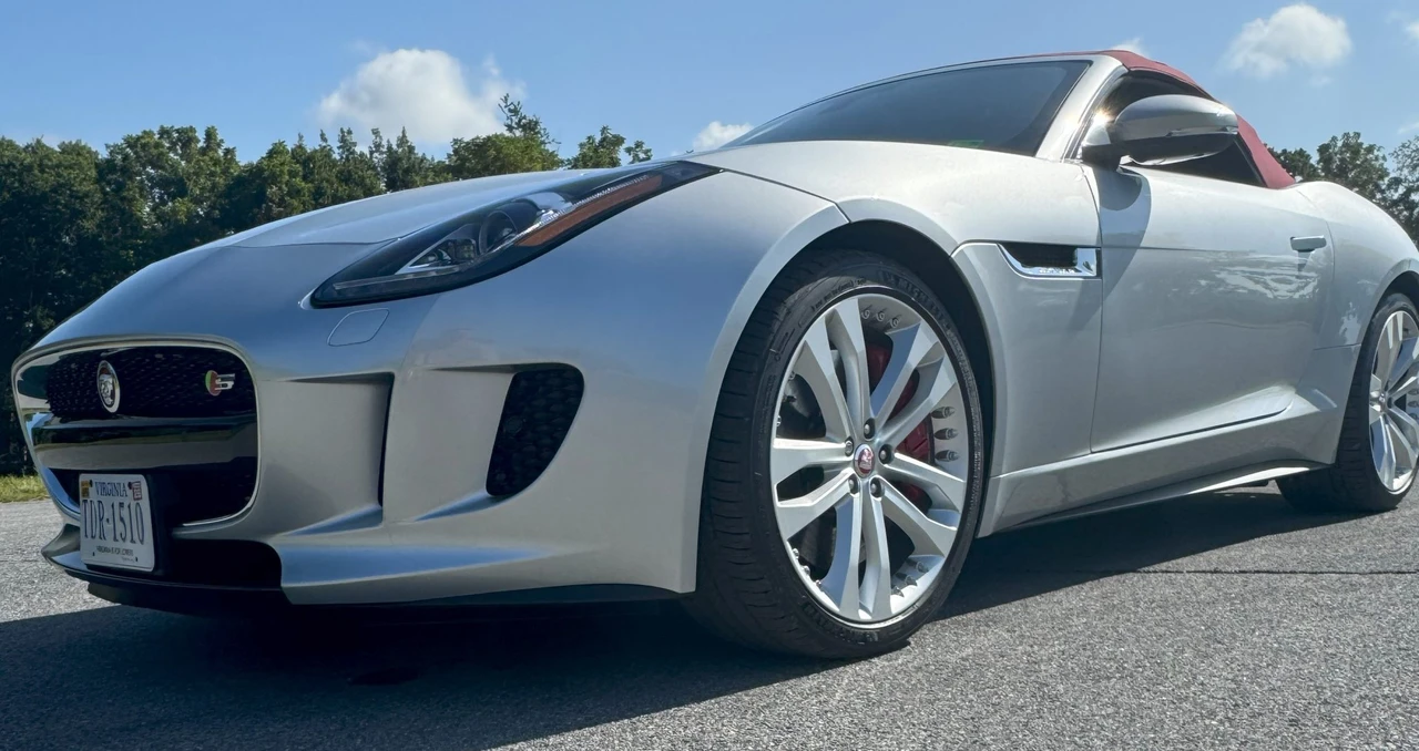 2015 Jaguar F-Type 1st Gen - Image 25 of 31