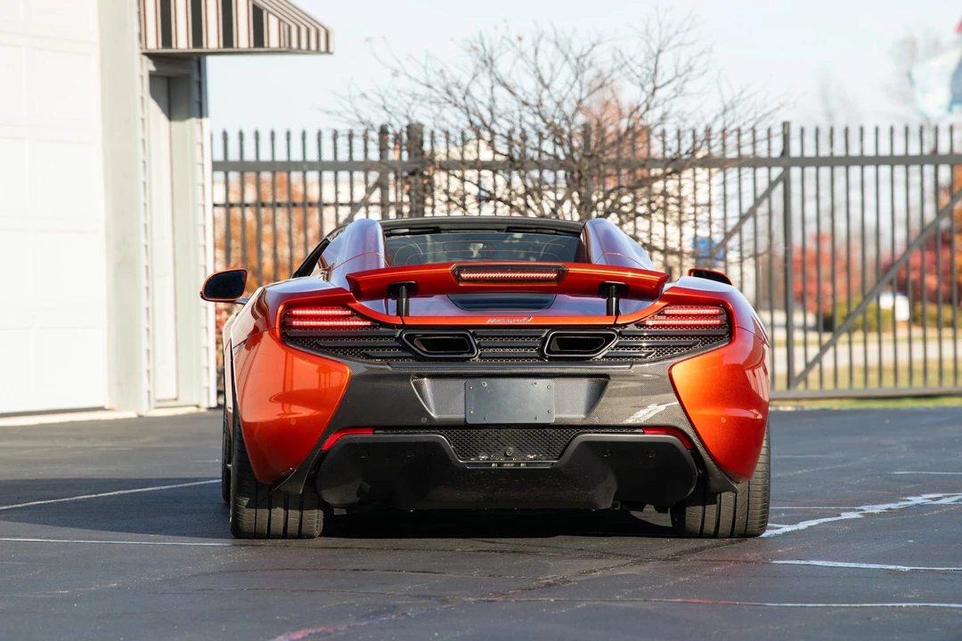 2015 McLaren 650S Spider - Image 9 of 31