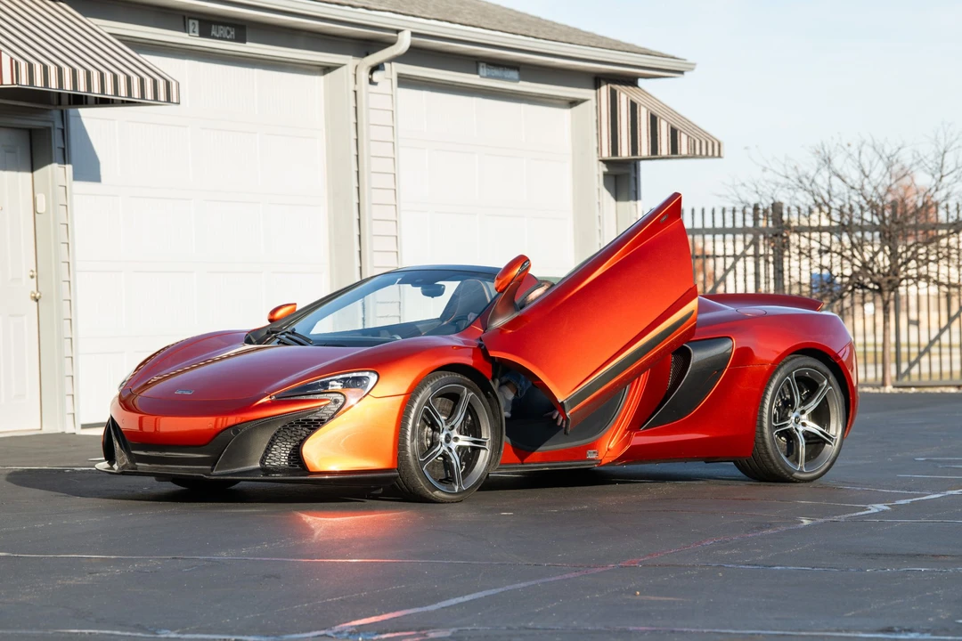 2015 McLaren 650S Spider - Image 15 of 31