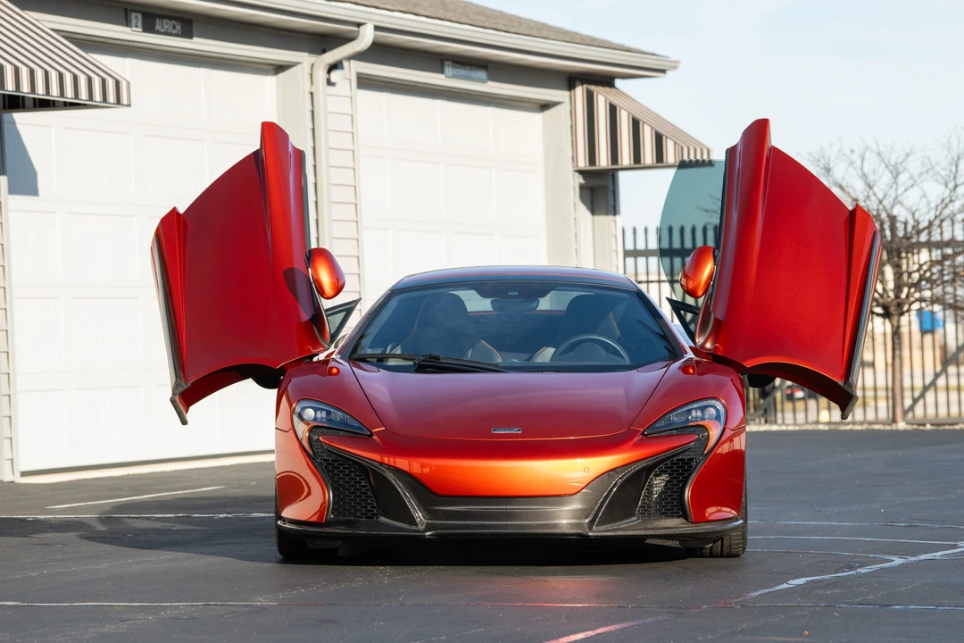 2015 McLaren 650S Spider - Image 13 of 31