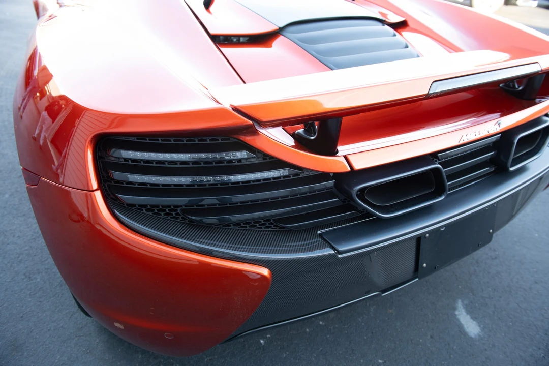 2015 McLaren 650S Spider - Image 24 of 31