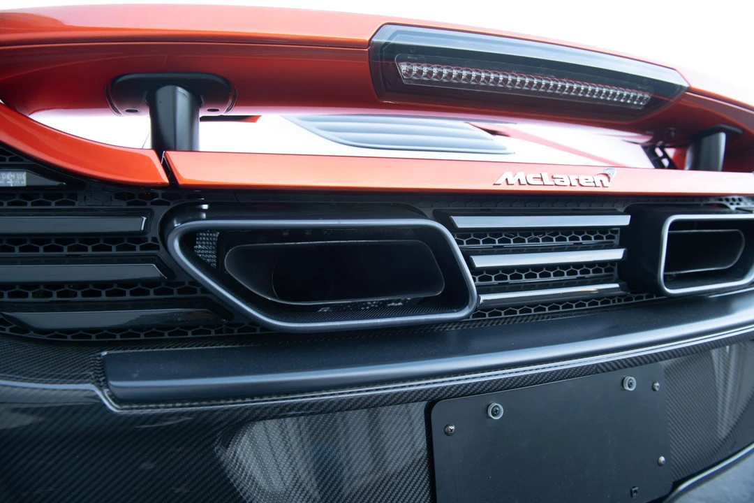 2015 McLaren 650S Spider - Image 25 of 31