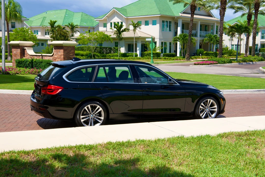 2016 BMW F31 3 Series Touring - Image 12 of 31