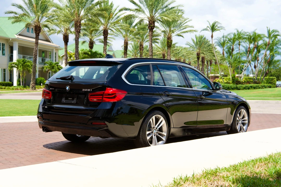 2016 BMW F31 3 Series Touring - Image 30 of 31
