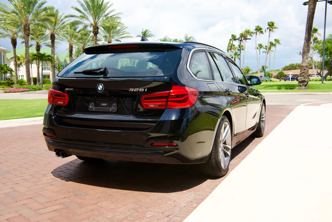 2016 BMW F31 3 Series Touring - Image 29 of 31
