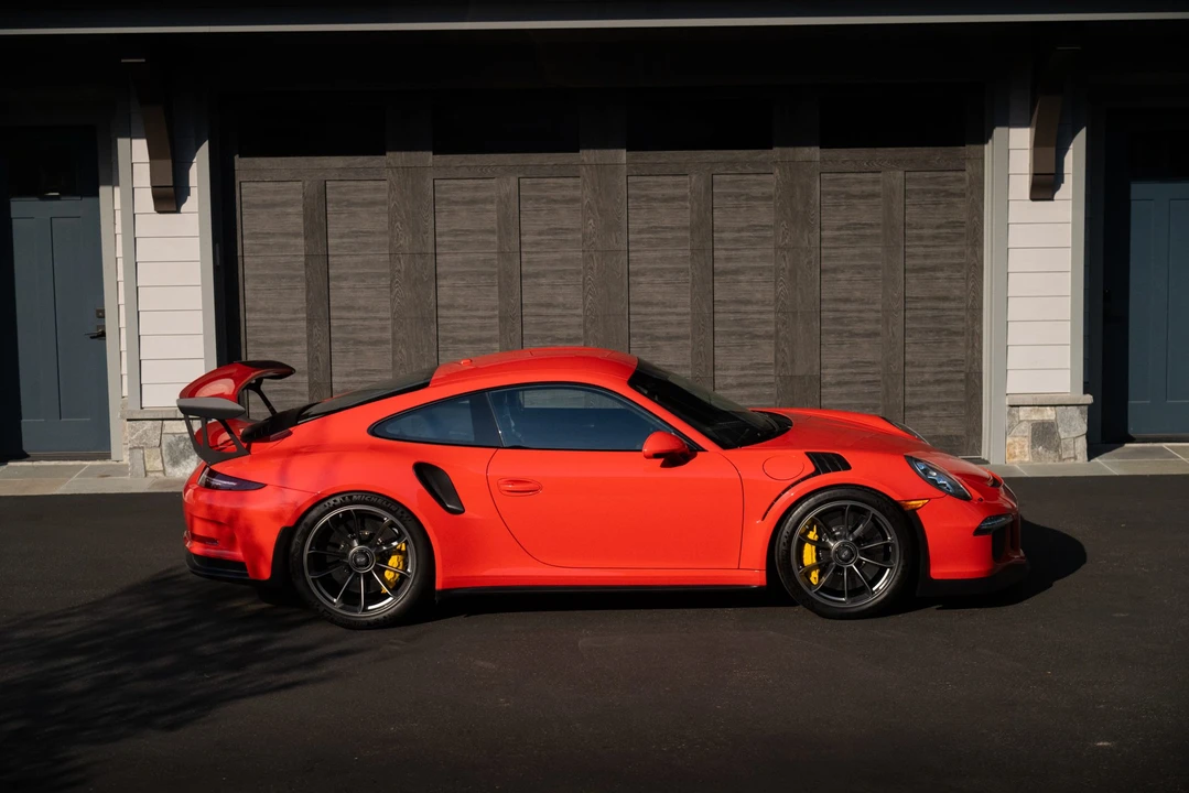 2016 Porsche 991 GT3 RS - Image 17 of 31