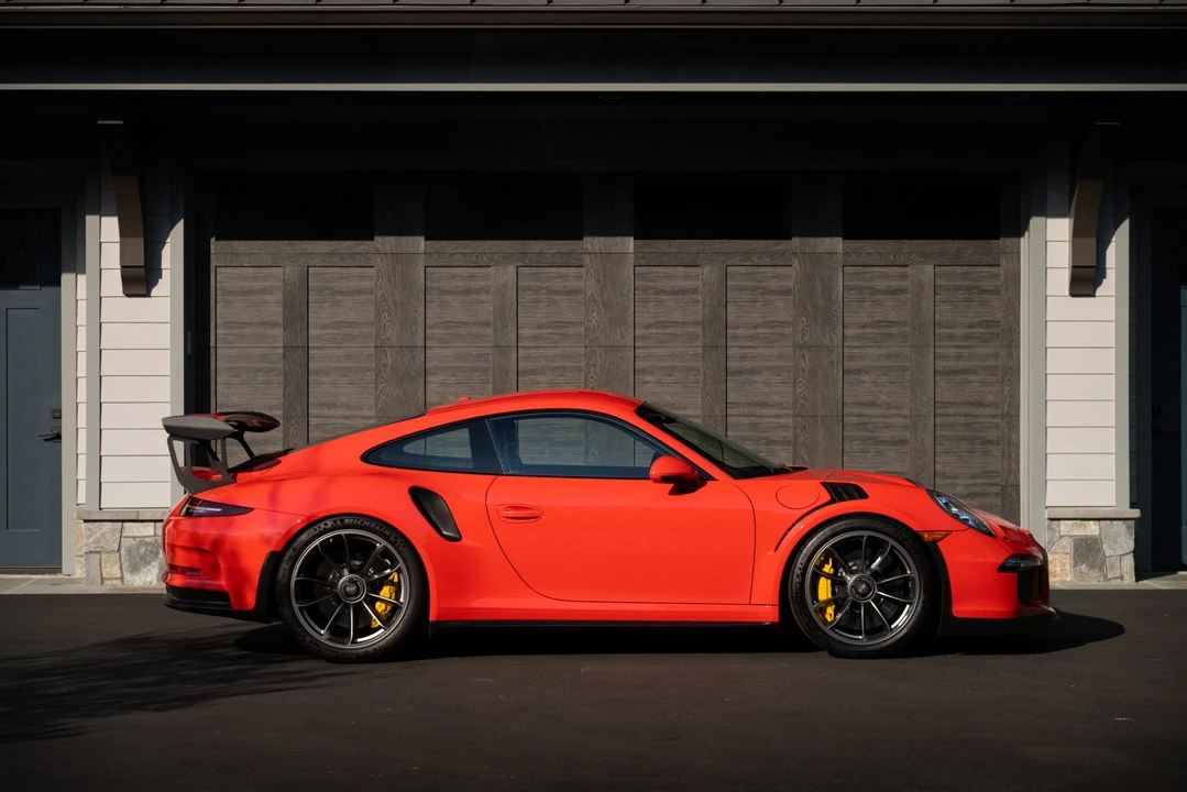 2016 Porsche 991 GT3 RS - Image 19 of 31
