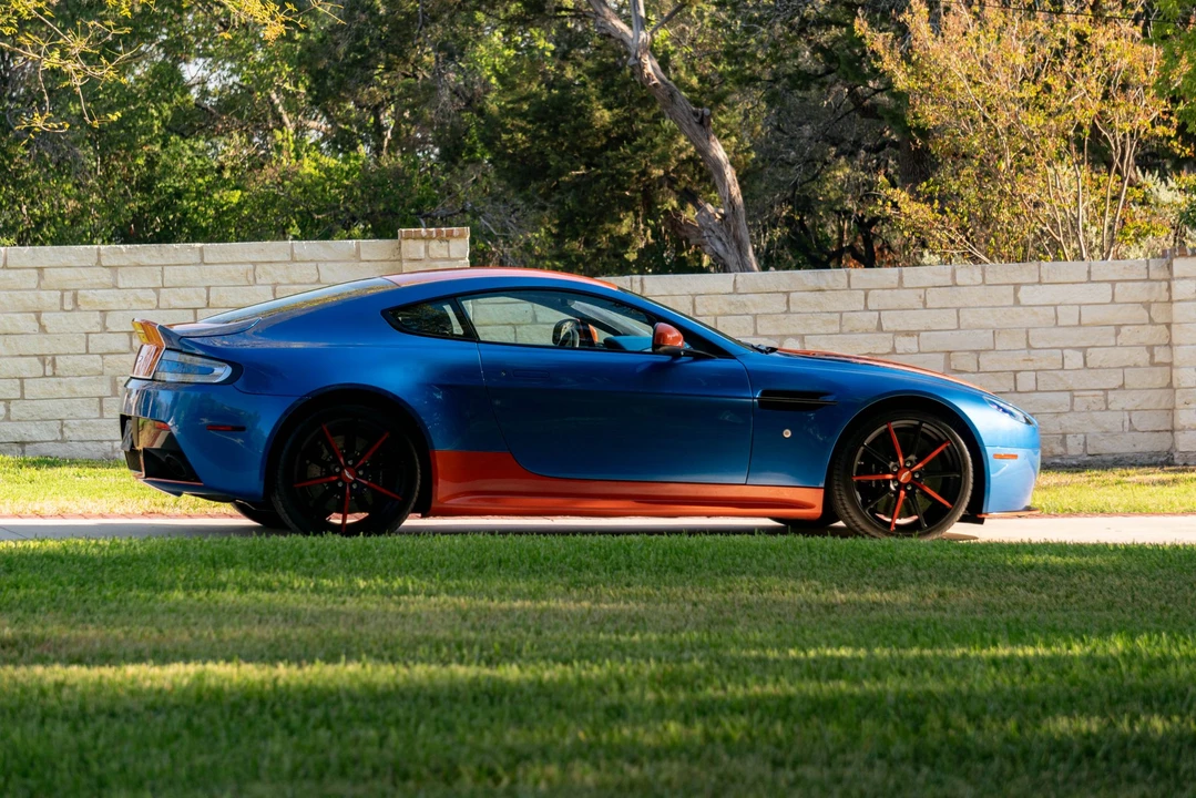 2017 Aston Martin V12 Vantage (2010-2018) - Image 22 of 31
