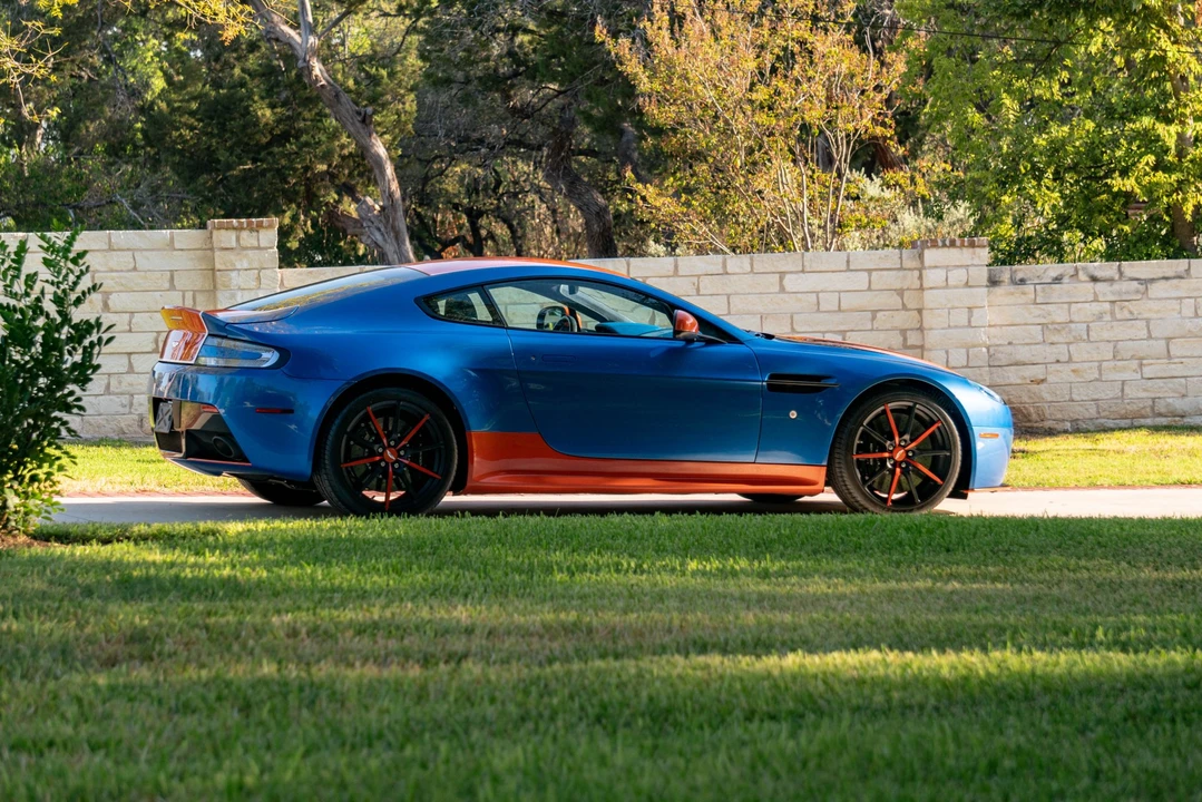 2017 Aston Martin V12 Vantage (2010-2018) - Image 21 of 31