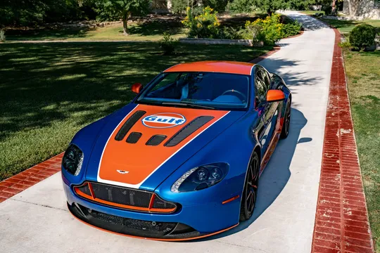 2017 Aston Martin V12 Vantage (2010-2018) - Image 2 of 31