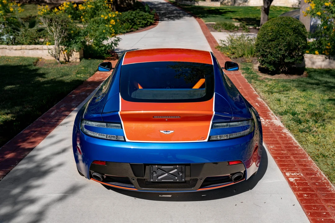 2017 Aston Martin V12 Vantage (2010-2018) - Image 13 of 31