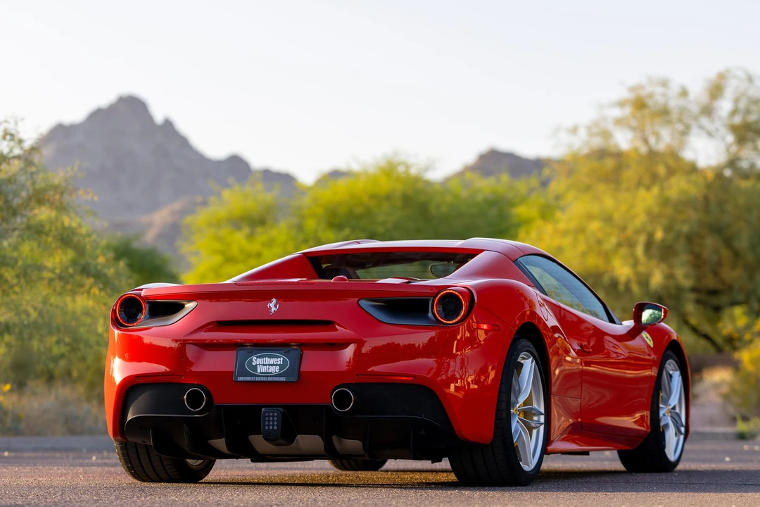 2018 Ferrari 488 Spider - Image 27 of 31