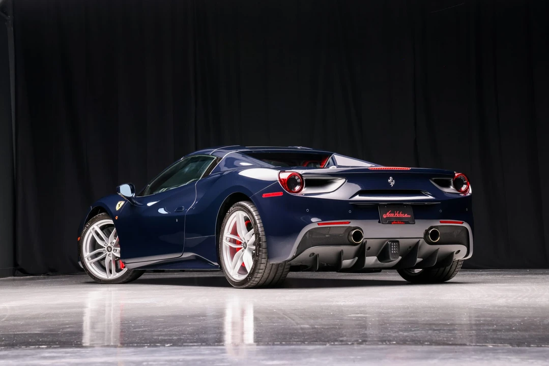 2018 Ferrari 488 Spider - Image 12 of 31