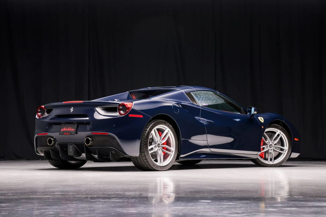 2018 Ferrari 488 Spider - Image 18 of 31