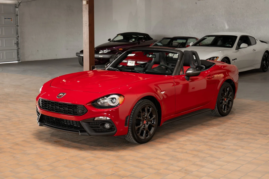 2018 Fiat 124 Spider - Image 4 of 31
