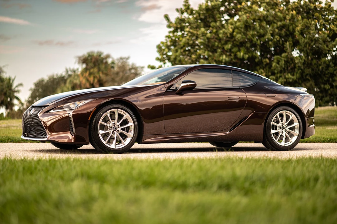 2019 Lexus LC - Image 31 of 31