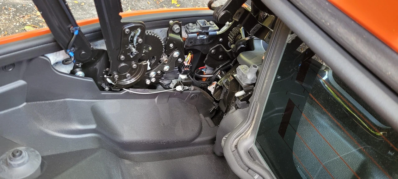 2019 Mazda ND MX-5 Miata - Image 27 of 31
