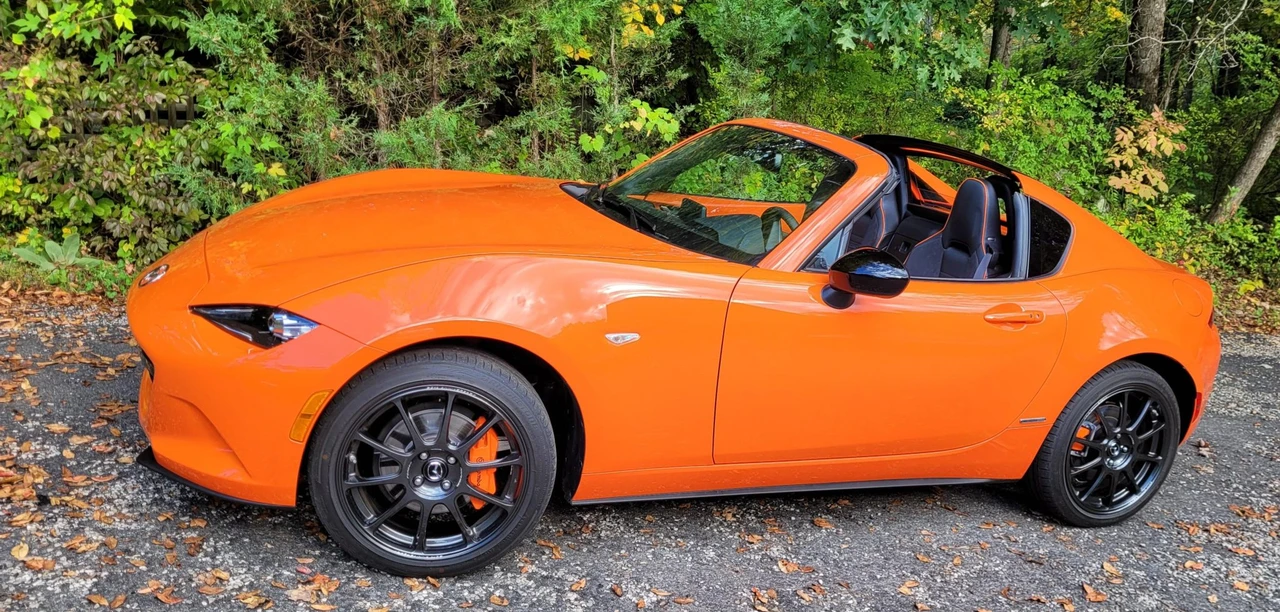 2019 Mazda ND MX-5 Miata - Image 12 of 31