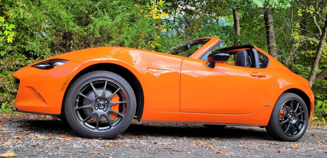 2019 Mazda ND MX-5 Miata - Image 13 of 31