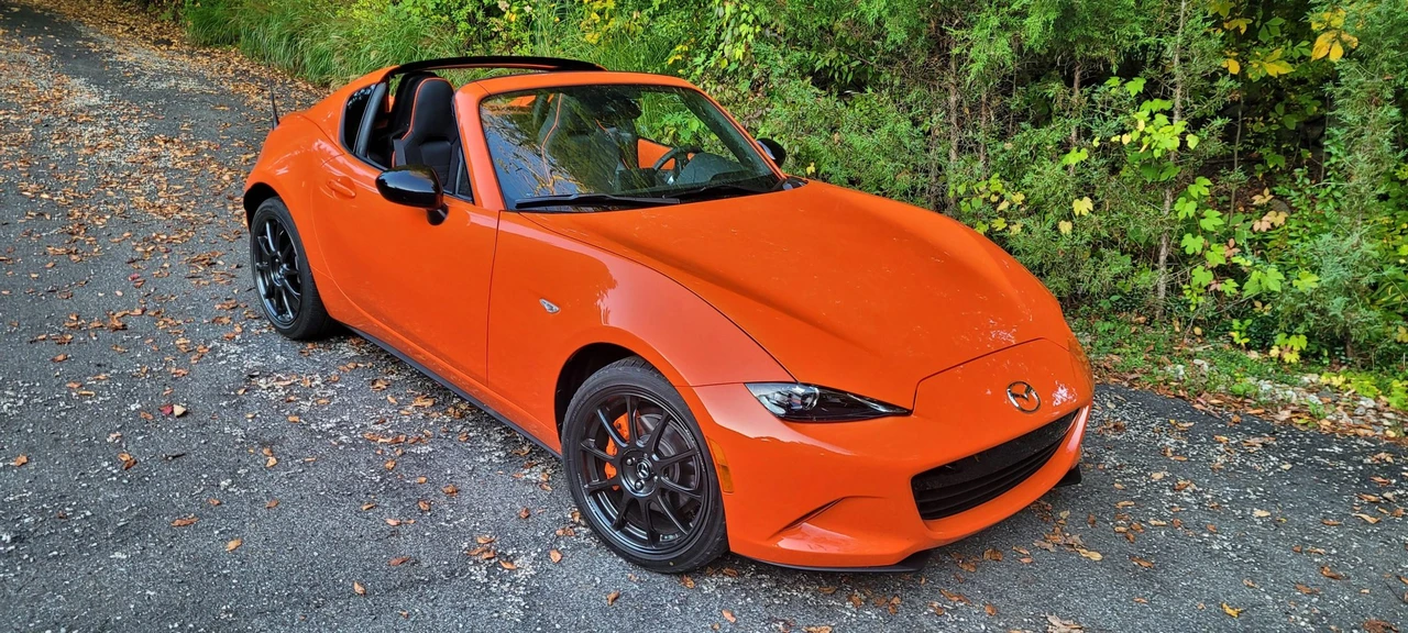 2019 Mazda ND MX-5 Miata - Image 19 of 31