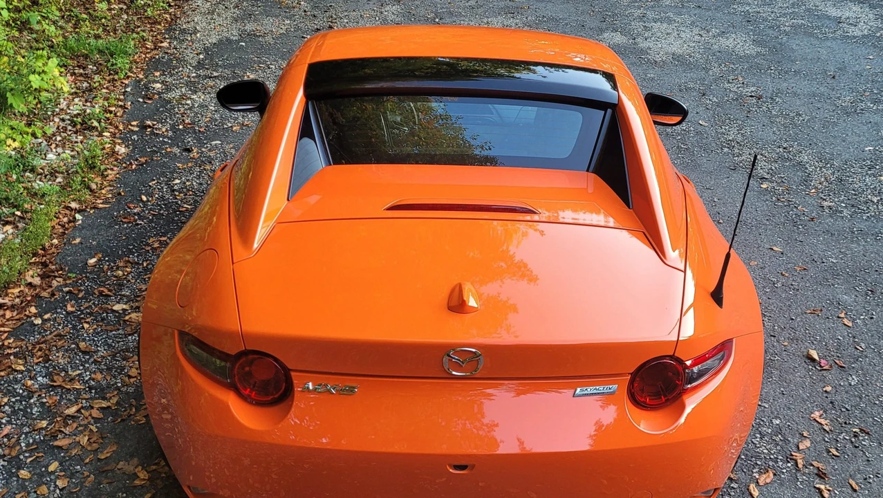 2019 Mazda ND MX-5 Miata - Image 9 of 31