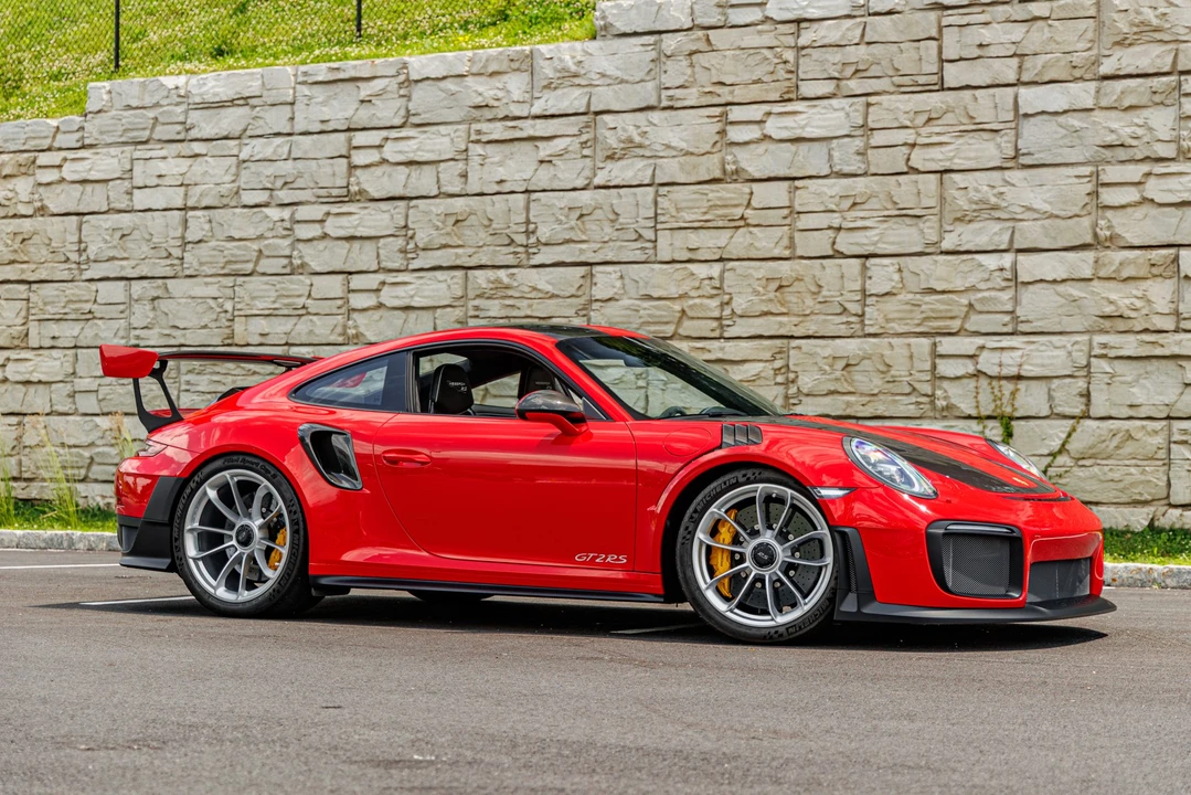 2019 Porsche 991 GT2 RS - Image 17 of 31