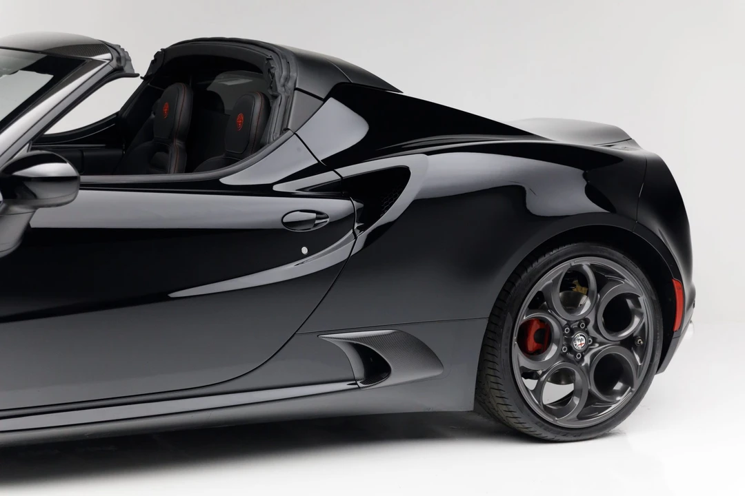2020 Alfa Romeo 4C Spider - Image 22 of 31