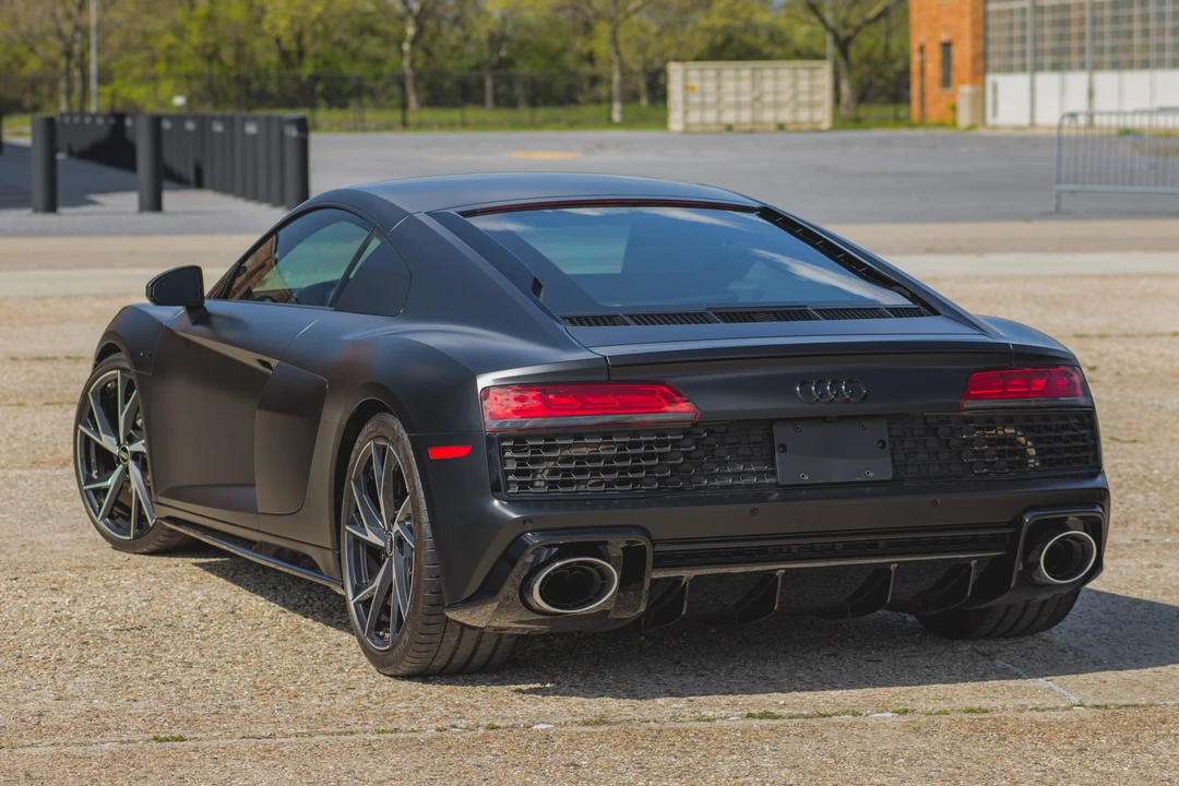 2022 Audi 4S R8 - Image 14 of 31