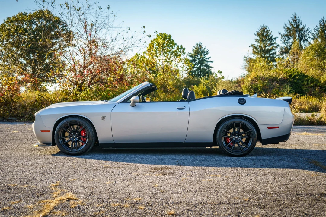 2023 Dodge Challenger SRT Hellcat 3rd Gen - Image 7 of 31