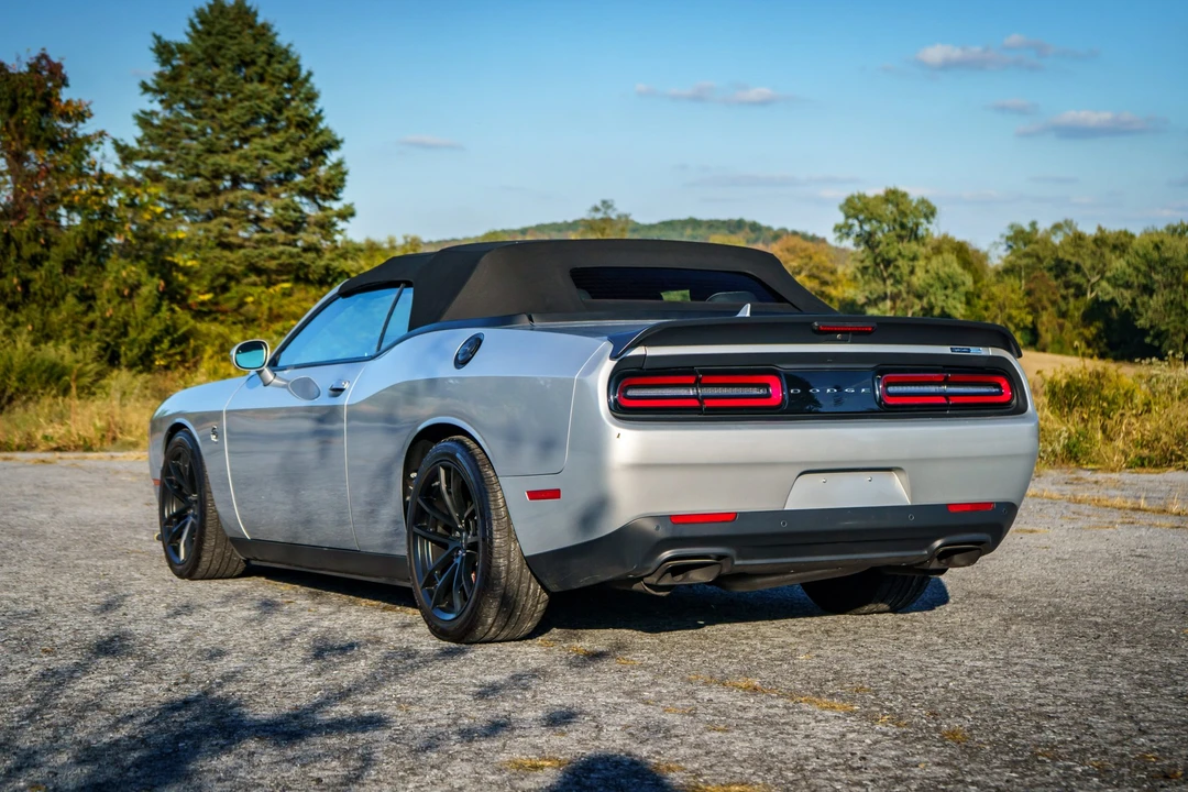 2023 Dodge Challenger SRT Hellcat 3rd Gen - Image 24 of 31