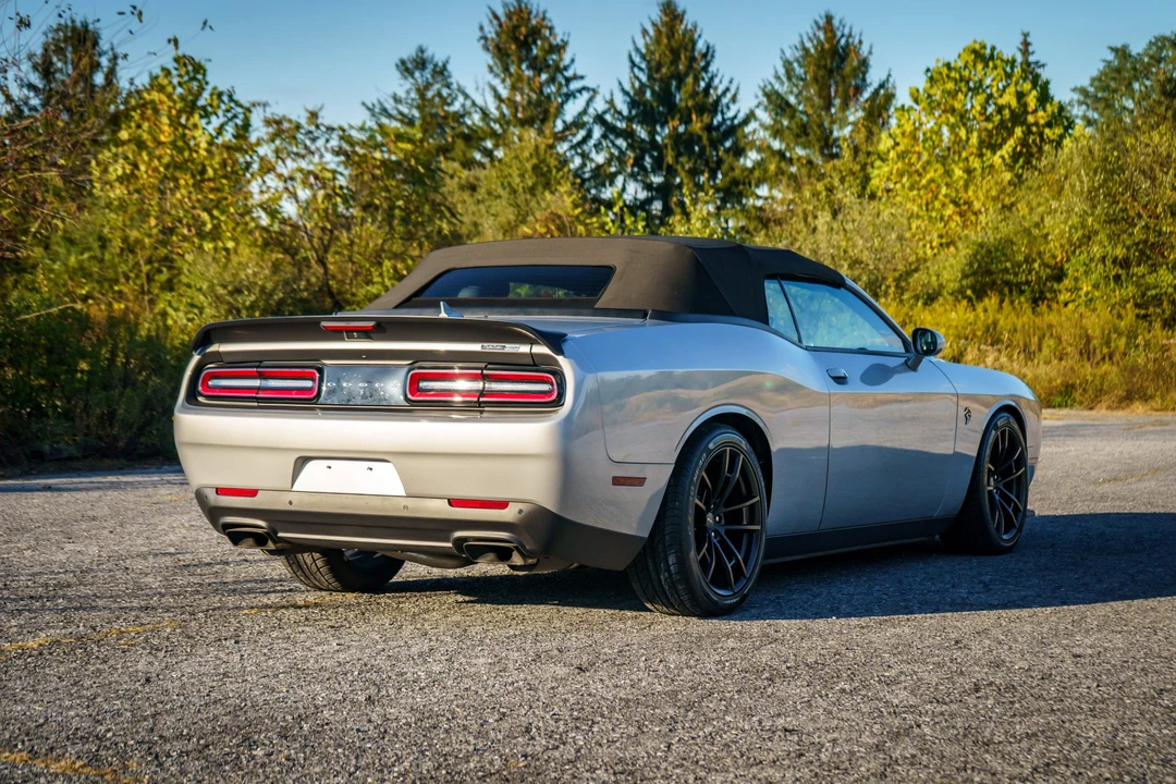2023 Dodge Challenger SRT Hellcat 3rd Gen - Image 30 of 31
