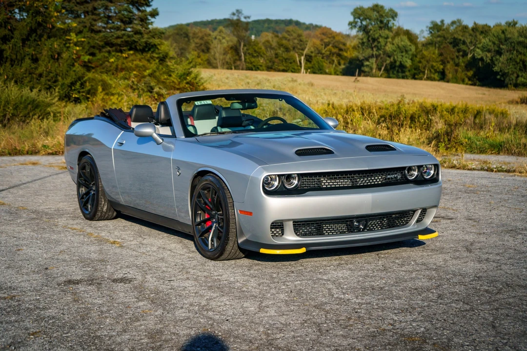 2023 Dodge Challenger SRT Hellcat 3rd Gen - Image 2 of 31