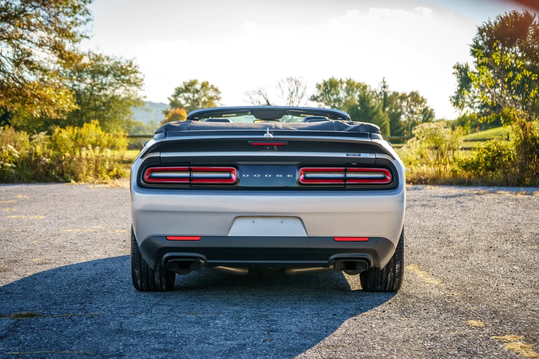 2023 Dodge Challenger SRT Hellcat 3rd Gen - Image 11 of 31