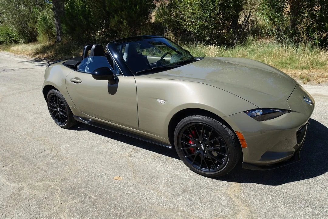 2023 Mazda ND MX-5 Miata - Image 21 of 31
