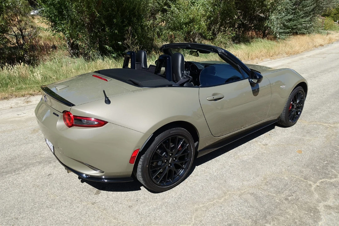 2023 Mazda ND MX-5 Miata - Image 22 of 31