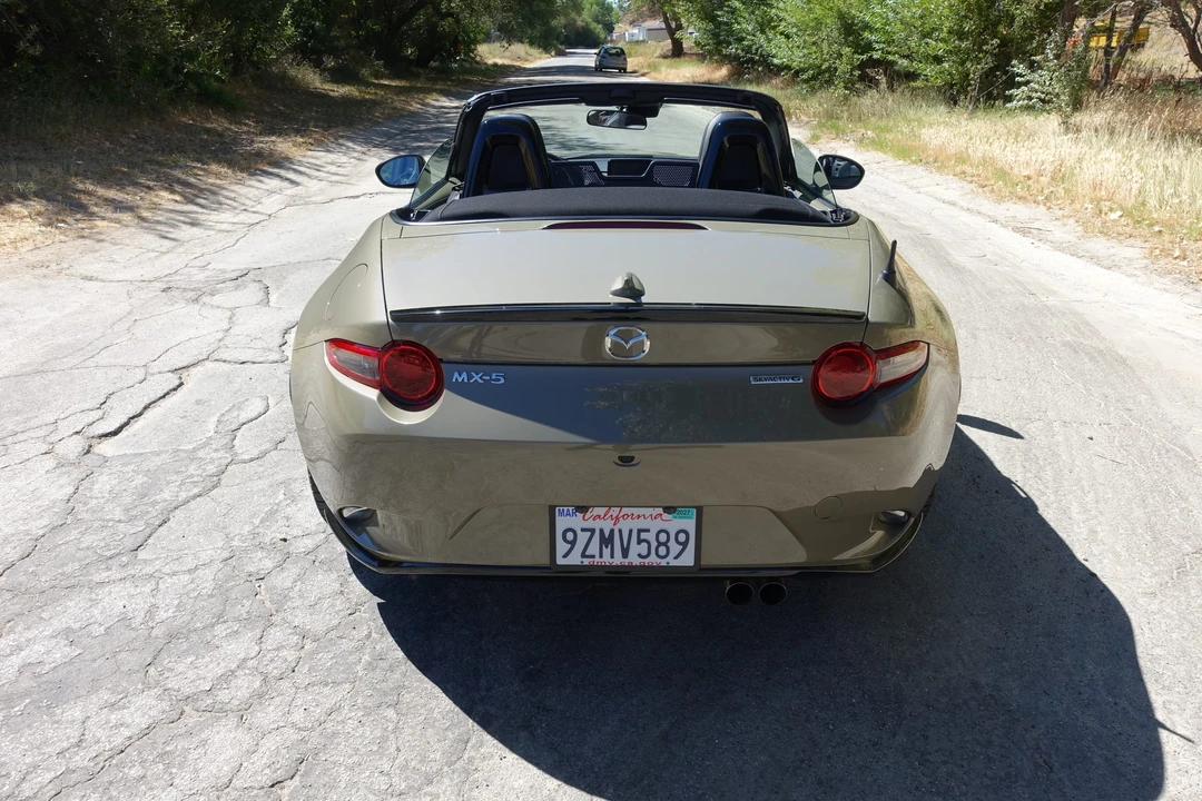 2023 Mazda ND MX-5 Miata - Image 25 of 31