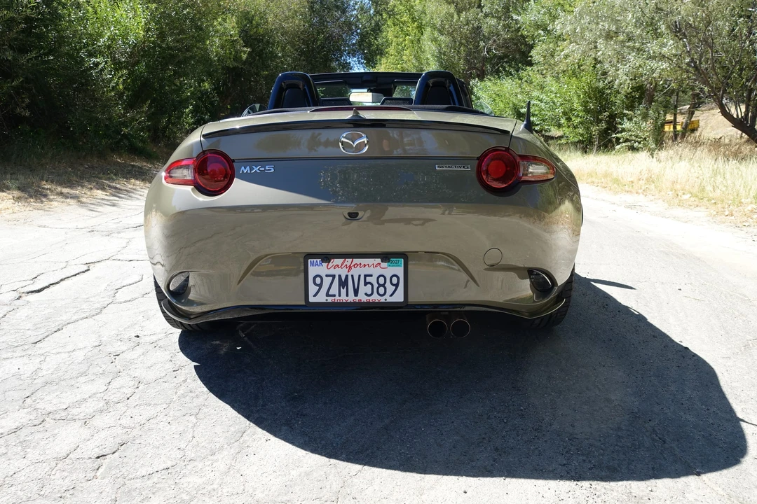 2023 Mazda ND MX-5 Miata - Image 26 of 31