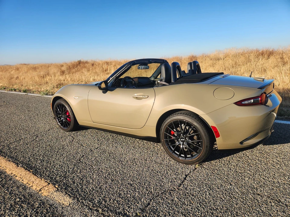 2023 Mazda ND MX-5 Miata - Image 28 of 31