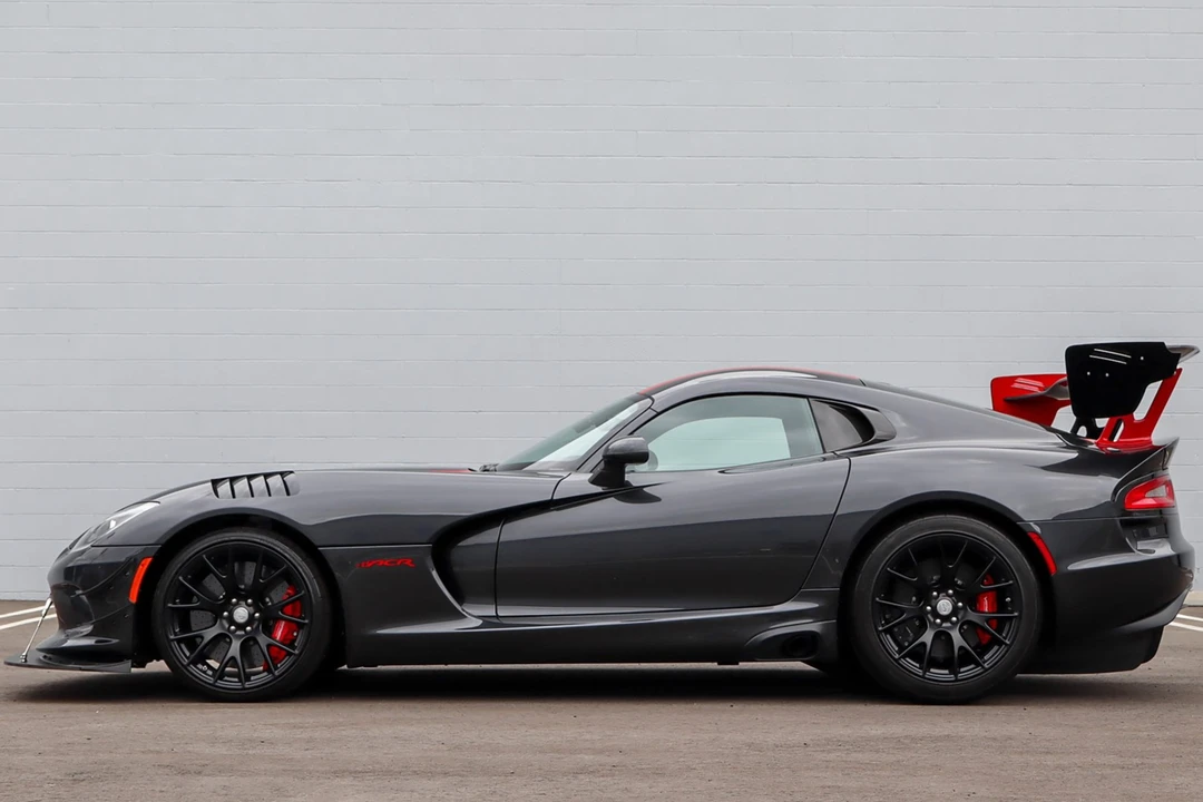 2017 Dodge Viper ACR 5th Gen - Image 8 of 31