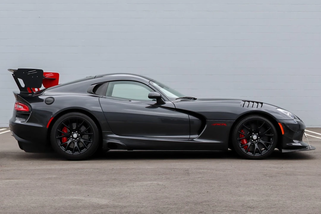 2017 Dodge Viper ACR 5th Gen - Image 17 of 31