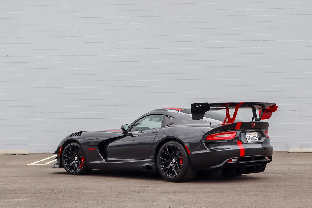 2017 Dodge Viper ACR 5th Gen - Image 9 of 31