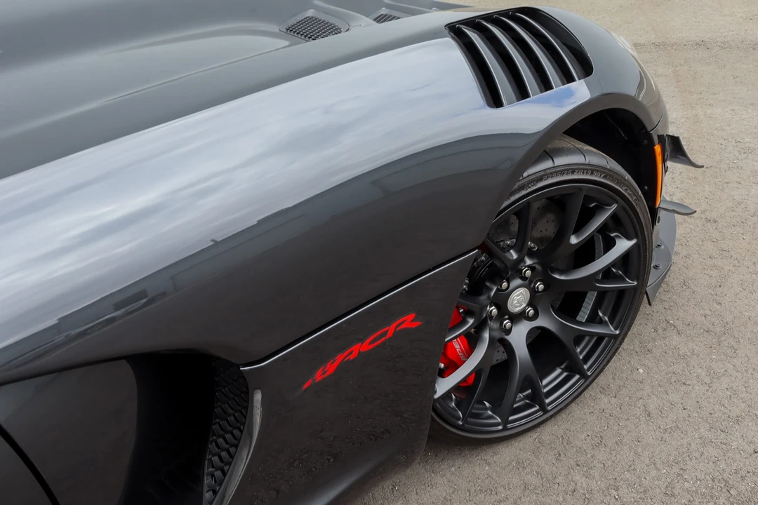 2017 Dodge Viper ACR 5th Gen - Image 25 of 31