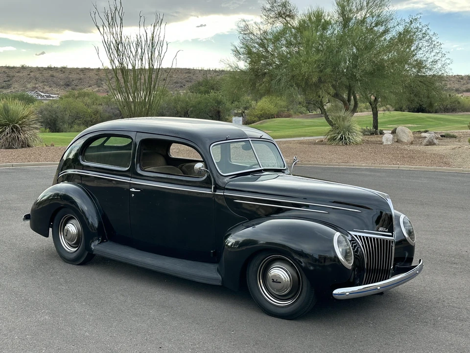 1939 Ford Standard & Deluxe & Super Deluxe - Image 14 of 31