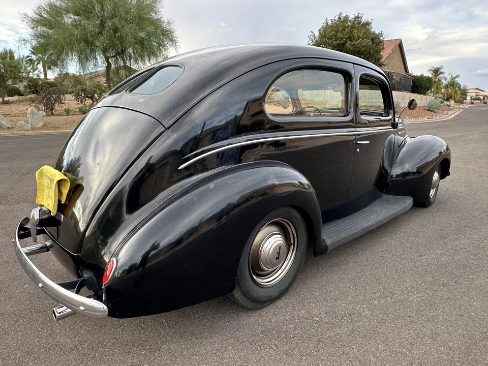 1939 Ford Standard & Deluxe & Super Deluxe - Image 10 of 31