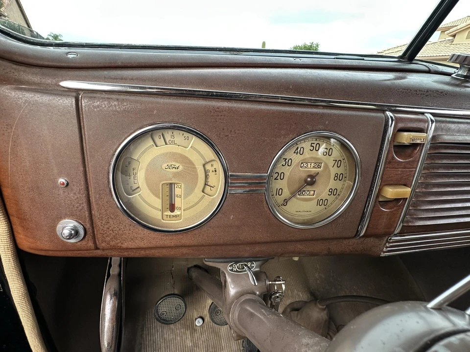 1939 Ford Standard & Deluxe & Super Deluxe - Image 29 of 31