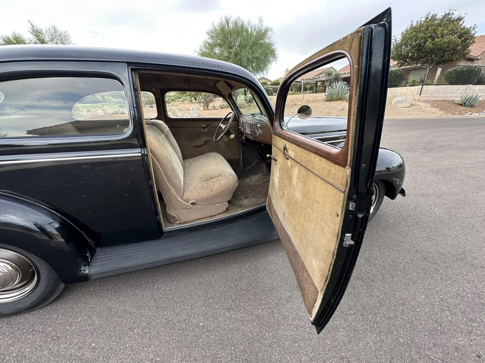 1939 Ford Standard & Deluxe & Super Deluxe - Image 26 of 31